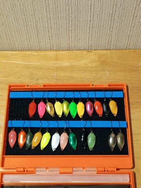 Maruko Spoon 1.7g 丸湖 スプーン マルコ 23色23個セット管釣り エリア トラウト新品開封済 ワレット付き