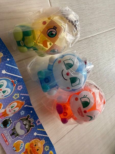 ぴかぴかスイッチマスコット アンパンマン