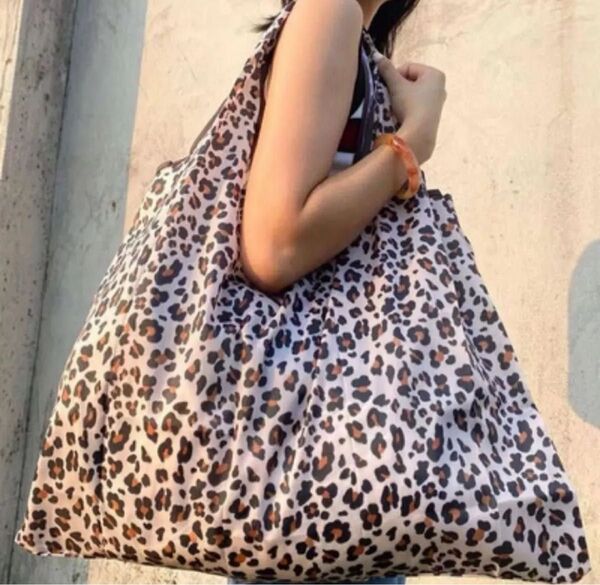 エコバッグ レオパード ヒョウ柄 コンパクト 折り畳み 買い物 トートバッグ 男女兼用 かわいい エコバッグ