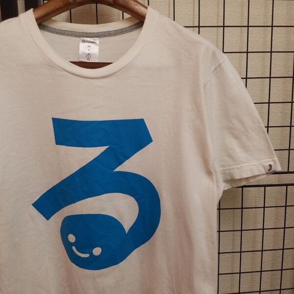 CUNE 「る」両面プリント 半袖Tシャツ Print S/S Tee