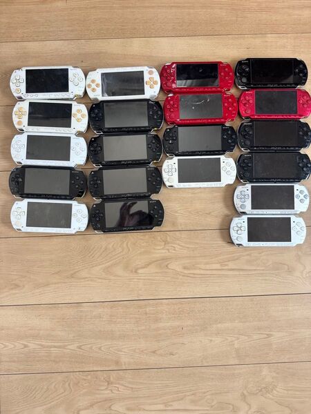 ①PSP-1000 PSP-2000 PSP-3000まとめ売り 作動未確認 ジャンク