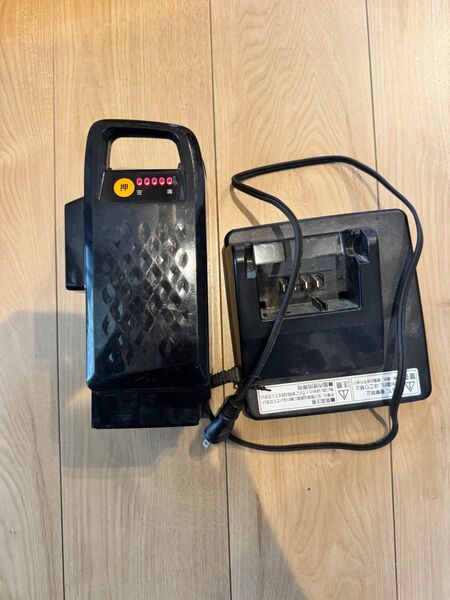 NKY536B02 Panasonic 電動自転車用バッテリー充電器セット 中古 12Ah