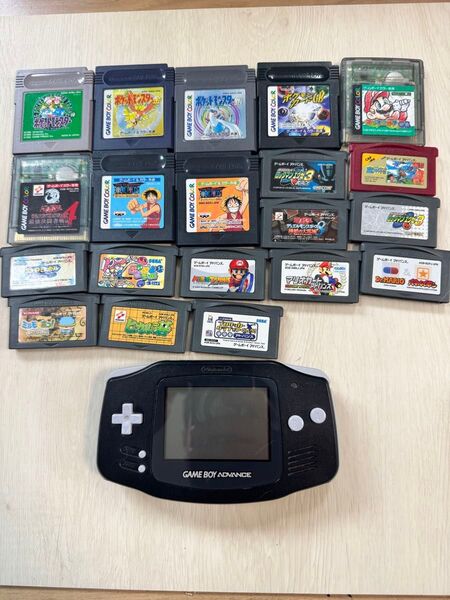 美品 ゲームボーイアドバンス 本体 ソフト20個付き
