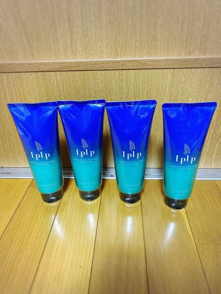 ルプルプ モカブラウンx4本ヘアカラートリートメント 毛染め 一本あたり2900円