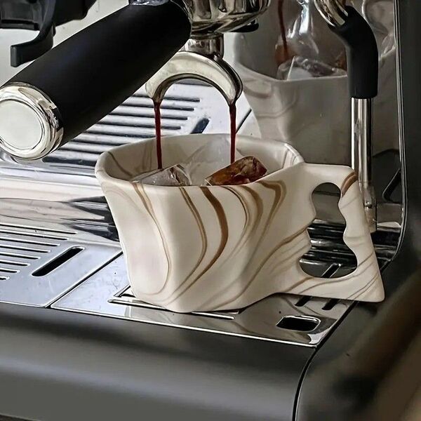 【八角形デザイン】ティブデザイン 保温マグ コーヒー ティータイム ベージュ お洒落 コップ ギフト868907