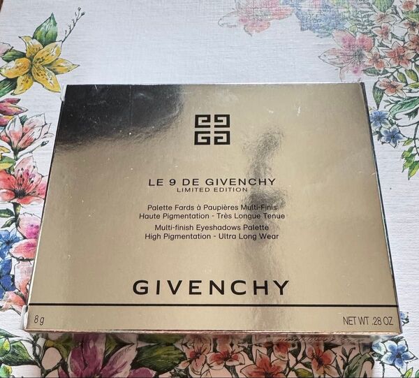 GIVENCHY 多色のアイシャドウ ル・ヌフ・ジバンシイ