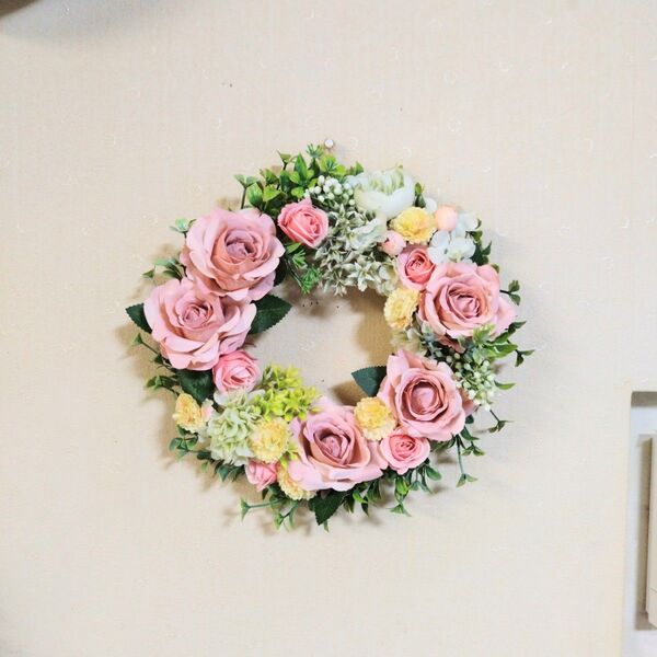 ハンドメイド リース ピンク 造花 インテリア 壁飾り、玄関フラワー