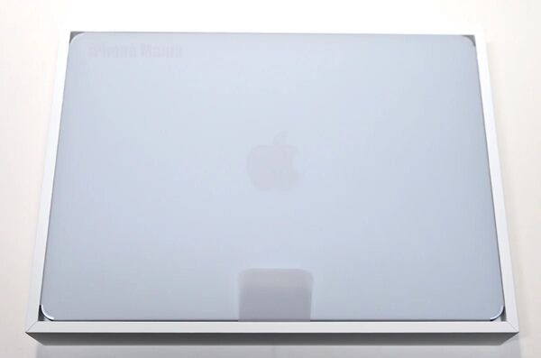 本日発送 ほぼ新品 MacBook Air M4 スカイブルー MC6T4J/A