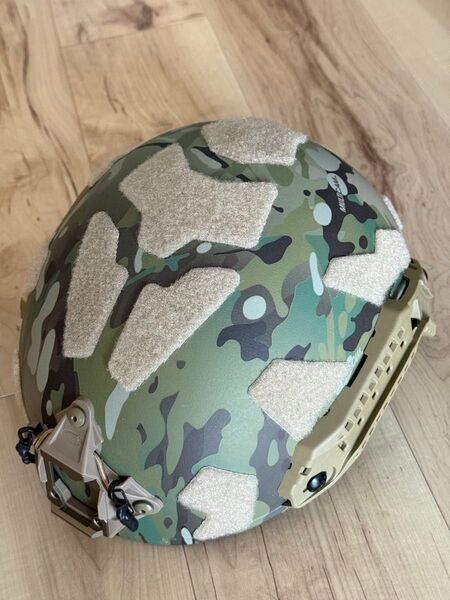 【新品同様】Ops−Core FASTタイプ SuperHighCut NIJ3A 実物 Multicam L/XL aramid