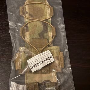 【新品】タクティカル ヘルメット バッテリーポーチ カウンターウェイト multicam
