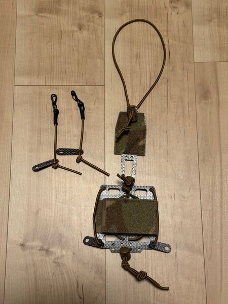 【美品】ferro concepts スタイル タクティカル ヘルメット バッテリー ポーチ Multicam