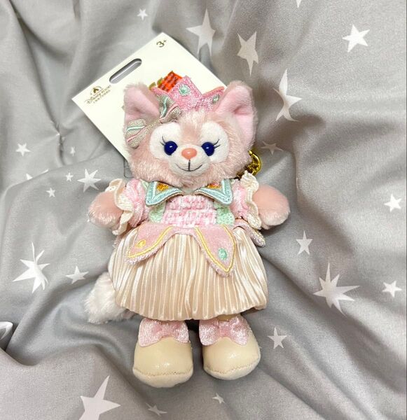 新品未使用 超可愛い子 リーナベル 上海ディズニー 限定 ぬいぐるみバッジ