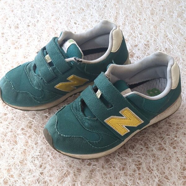 New Balance キッズスニーカー 21cm グリーン