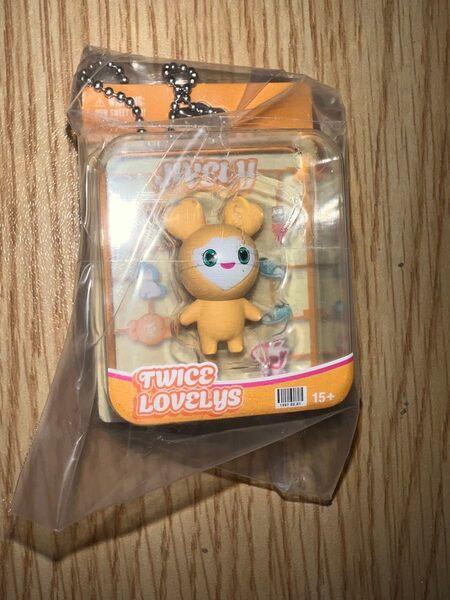 TWICE ブリスターマスコットチャーム ジヒョ JIVELY