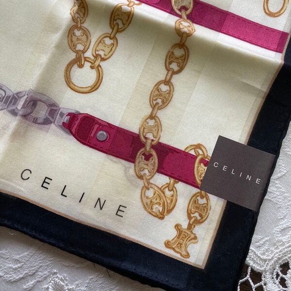 CELINE チェーンとベルト柄 大判ハンカチ【未使用】