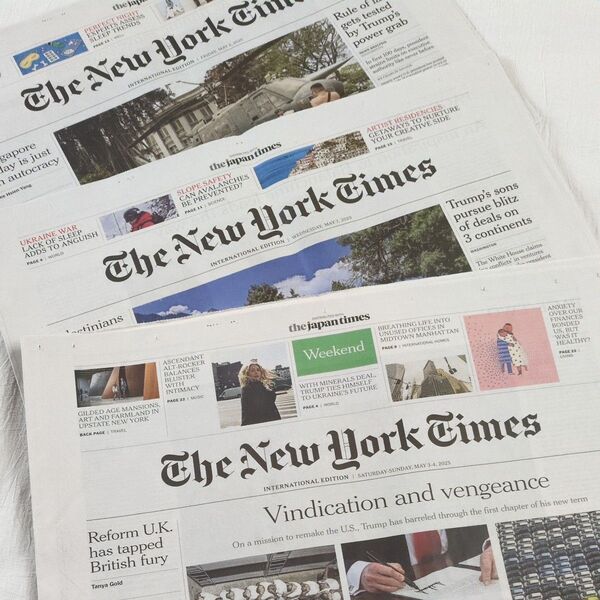 英字新聞 The New York Times 3部 ニューヨークタイムズ 英語学習 ラッピング 包装紙