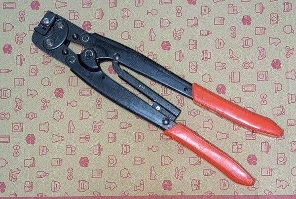 圧着工具 泉精器(現 マクセル イズミ)絶縁被覆付き1.25用