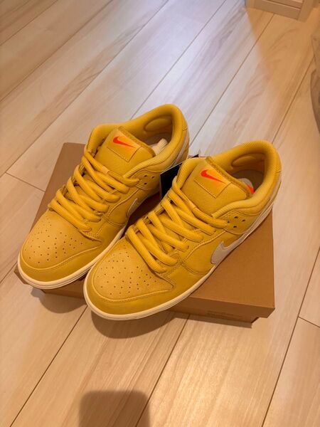 新品未使用 Nike SB Dunk Low Pro ISO "Saturn Gold" 28.5cm ナイキ ダンクローsb