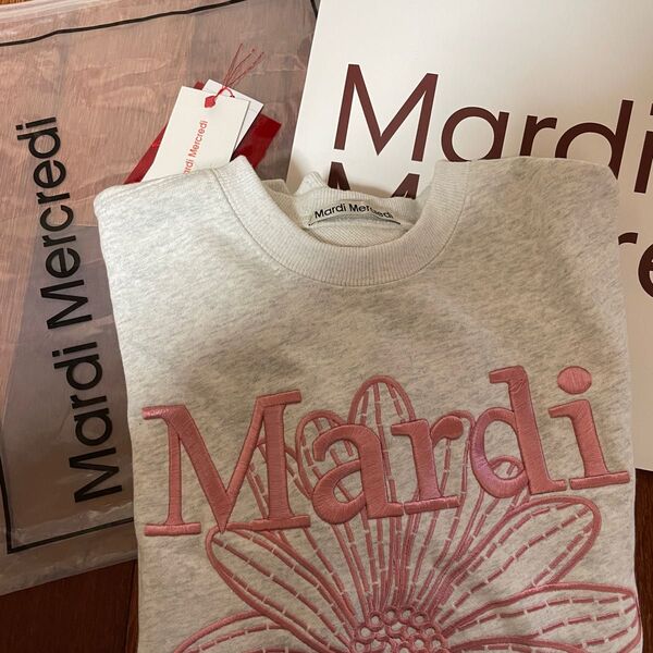 Mardiトレーナー