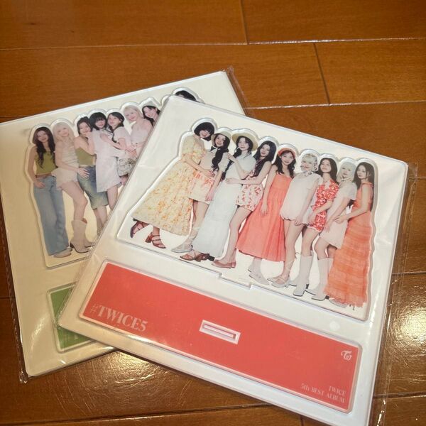 TWICEアルバム #TWICE5 初回限定盤 A B アクスタ 2枚
