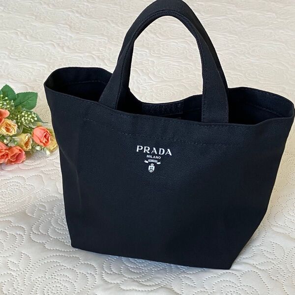 ★未使用に近い★ PRADA プラダ ノベルティ ミニトート 黒 サブバック ランチバック エコバッグ タグ番号65118388