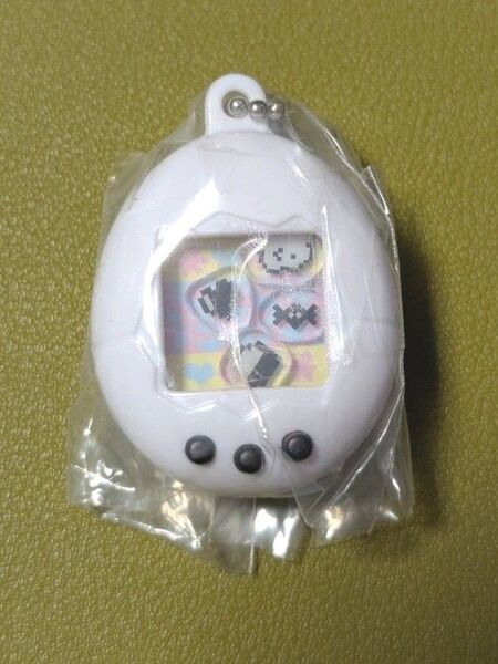 たまごっち シャカシャカチャームコレクション(くちぱっち)