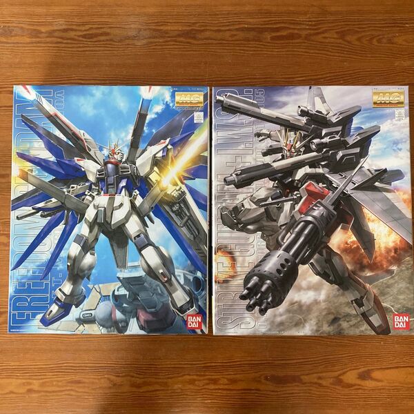 MG フリーダムガンダム & MG ストライクガンダムI.W.S.P. 2個セット