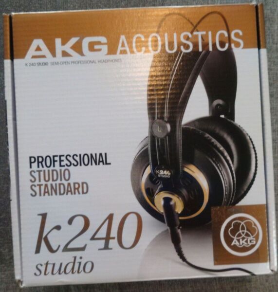 AKG アーカーゲー K240 Studio セミオープン型ヘッドホン中古美品