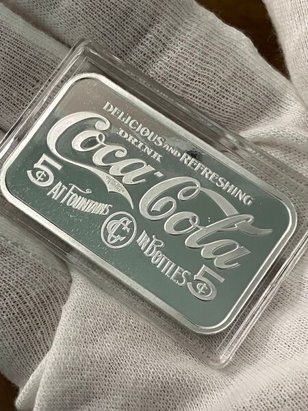 コカコーラ ヴィンテージ 1オンス シルバー ストラック バー 米国 ケース付 純銀 銀貨