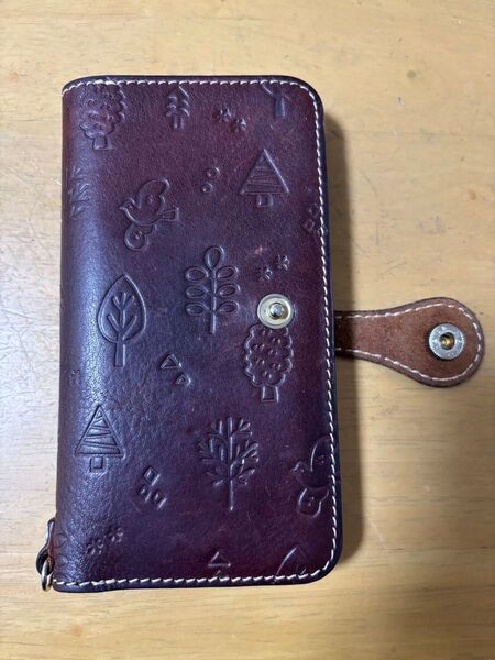 栃木レザー スマホケース 総柄 花鳥風月 iPhone12 ケース 手帳型