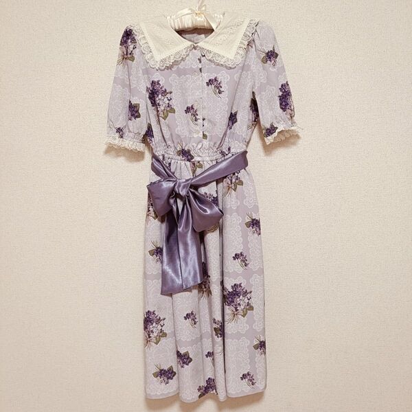 新品Melody BasKet Violet lace スクエアカラーワンピ