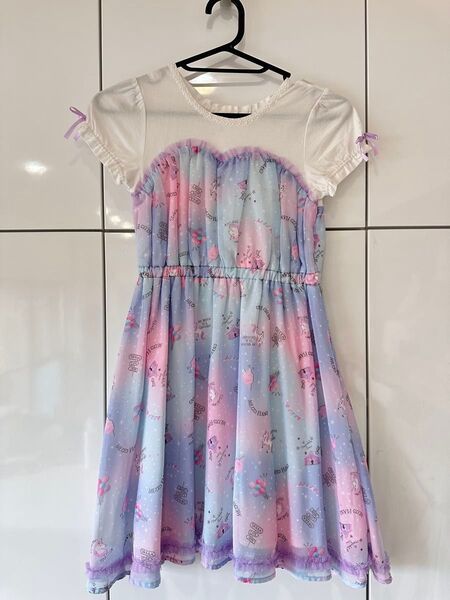 《美品》メゾピアノ130 ユニコーン柄ワンピース