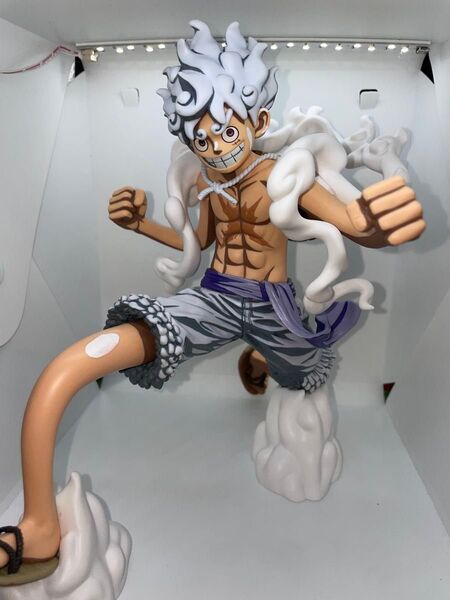 ワンピースフィギュア ワンピースリペイントフィギュア ルフィフィギュア ルフィリペイントフィギュア