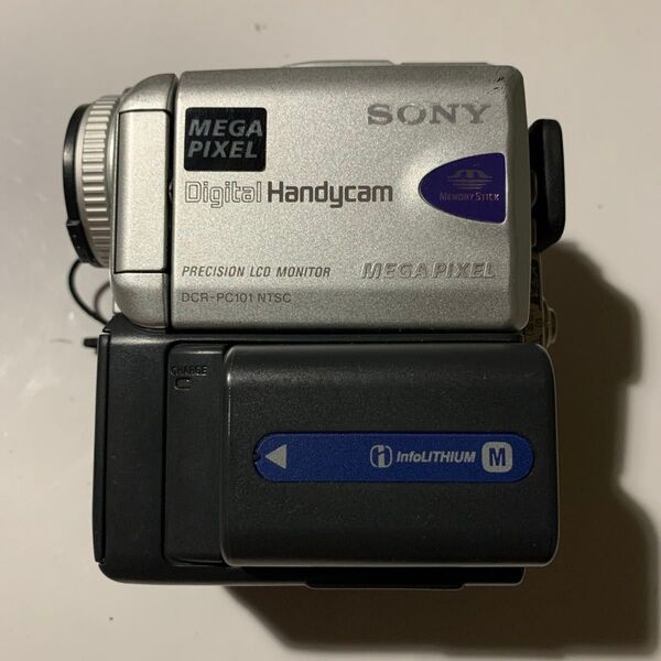 SONY デジタルハンディカム DCR-PC101