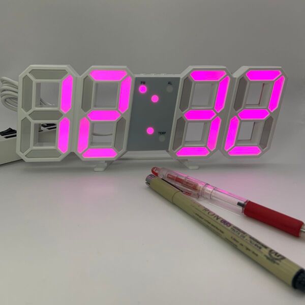 USB LED デジタル 時計 置き時計 目覚まし時計 ピンク