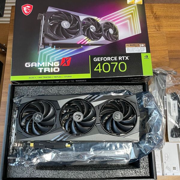 msi GeForce RTX4070 gaming x trio 12GB 動作OK 美品