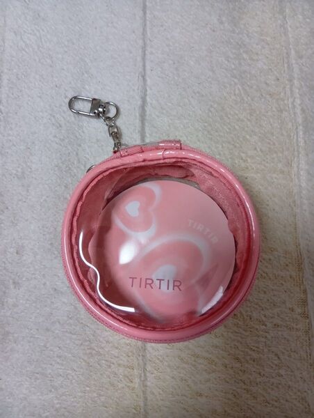 TIRTIR ピンク 丸型ポーチ ノベルティ