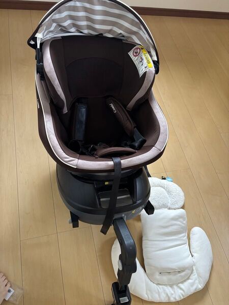 combi ISOFIX チャイルドシート エッグショック クルムーヴ