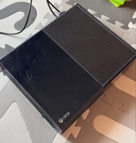 Xbox One 本体