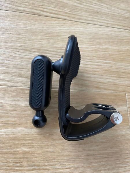 車用スマホホルダー 【エブリィバン】クリップ式 手動ロック式 工具不要