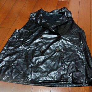 フェイクレザージャケット ベスト 黒 光沢 ダブルボタン ロック