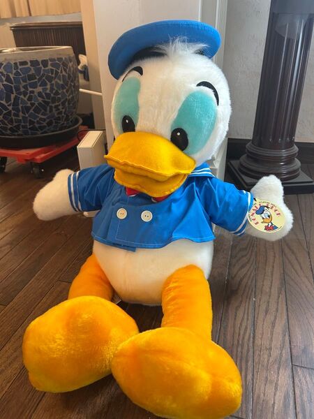 ドナルドダック 特大ぬいぐるみ ディズニーランド購入品