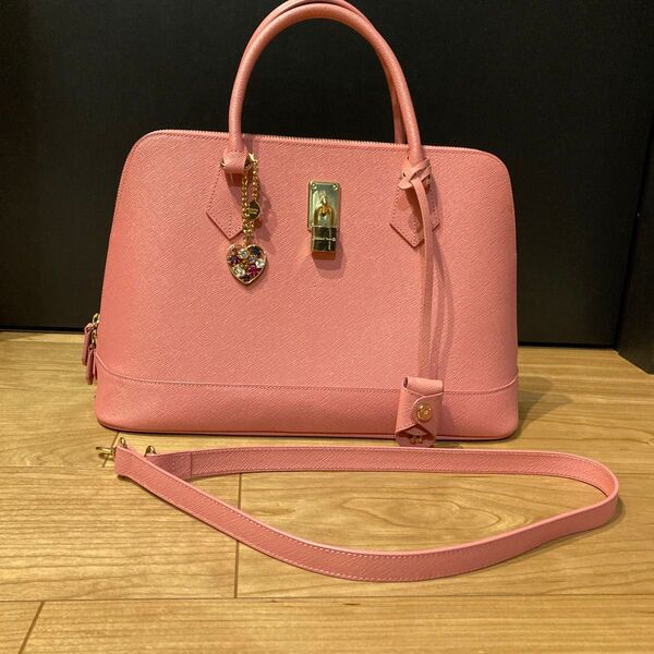 美品 サマンサタバサ カデナ ハンドバッグ ショルダーバッグ ピンク 2way Samantha Thavasa
