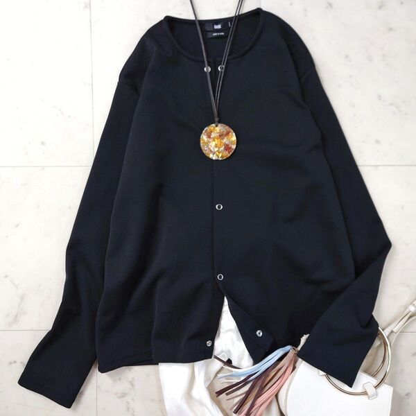 美品♪ ハレ HARE ノーカラーカーディガン スナップボタン ブラック