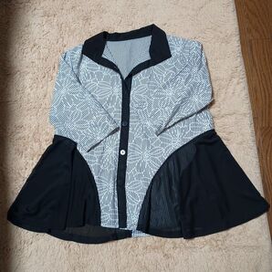 5分丈 ストライプ柄のフレア チュニック