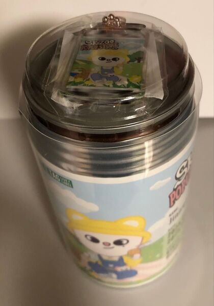 SKZOO ウーロン茶ラベル缶 当たり付き ジニレット ヒョンジン