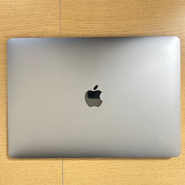 【美品】 M1 MacBook Air 13インチ 8GB 256GB SSD