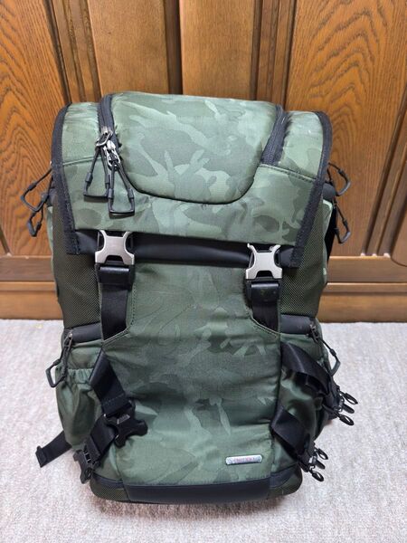 GW-PRO RED Mサイズ HAKUBA カメラリュック