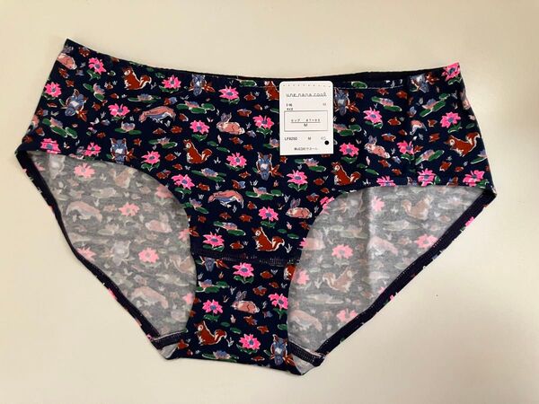 新品 Mサイズ ウンナナクール MADE WITH LIBERTY FABRIC ショーツ リバティ