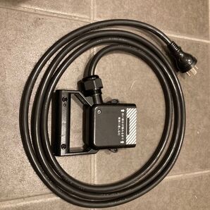 充電ケーブル 3m 純正品ガンタイプ バッテリー式フォークリフト 200V 20A 未使用品 リーチ 泰和電気 ニチユ 充電コード